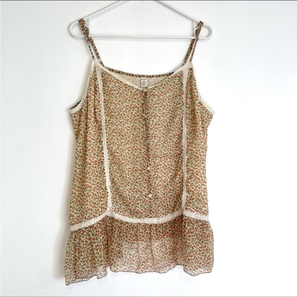 Old Navy y2k floral tank top with lace details